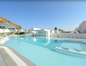 D R Holiday Home